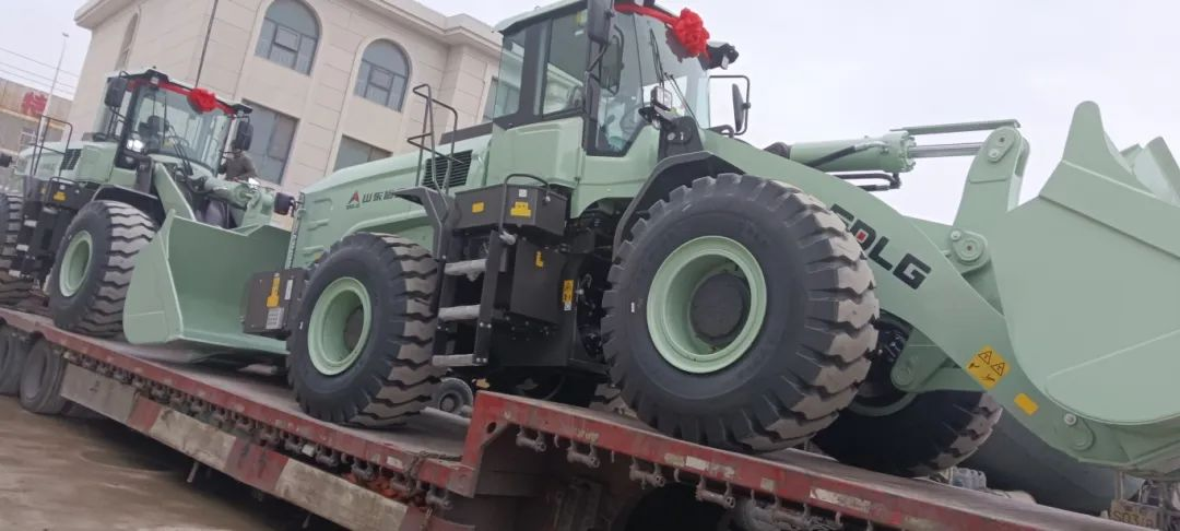 SDLG entrega 7 cargadores L956HEV Plus, revolucionando la industria de áridos SDLG entrega 7 cargadores L956HEV Plus, revolucionando la industria de áridos