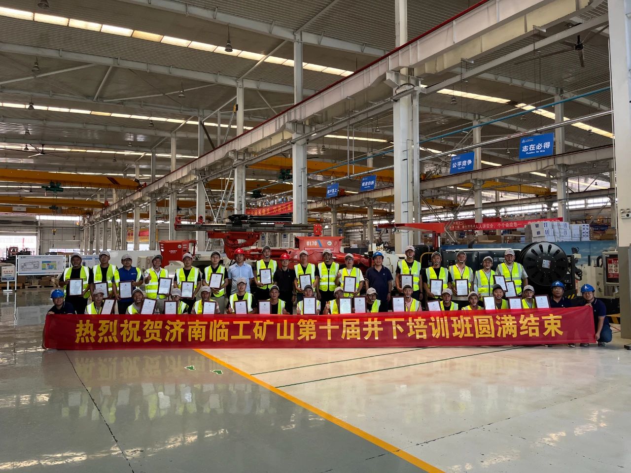 Cinco años, diez sesiones de destreza artesanal | Concluye la décima formación subterránea de LGMRT