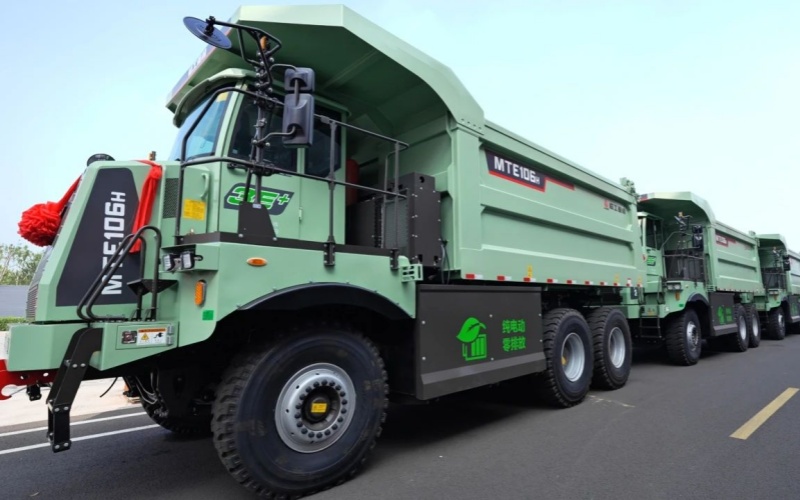 ¡El despliegue a gran escala alcanza un nuevo hito! LGMG despacha 100 camiones mineros 100% eléctric