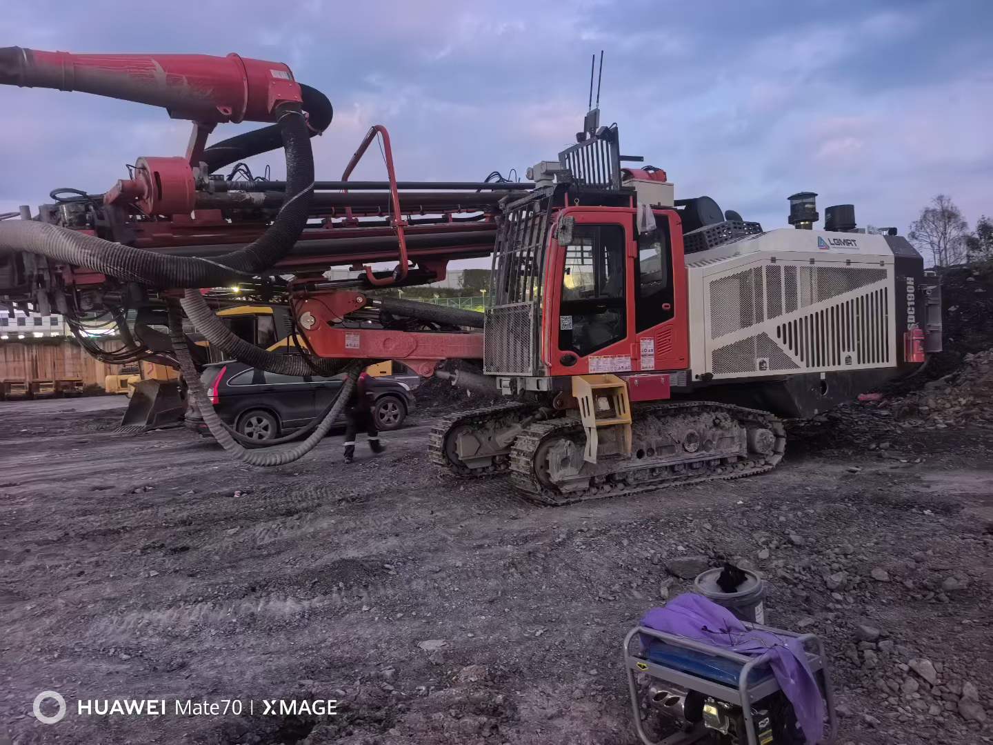 LGMRT SDC190H Remote-Control DTH Drill Rig Passes Acceptance in Uzbekistan LGMRT SDC190H Remote-Control DTH Drill Rig Passes Acceptance in Uzbekistan